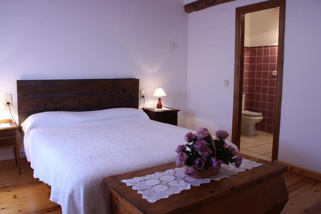 La Casa De La Estacion Hotel Sarrion Luaran gambar